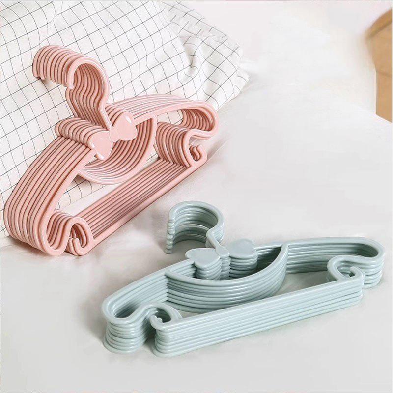 12-częściowy zestaw wieszaków  – Baby Clothing Hanging Rack recenzja i cena